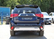 Mitsubishi Outlander 6