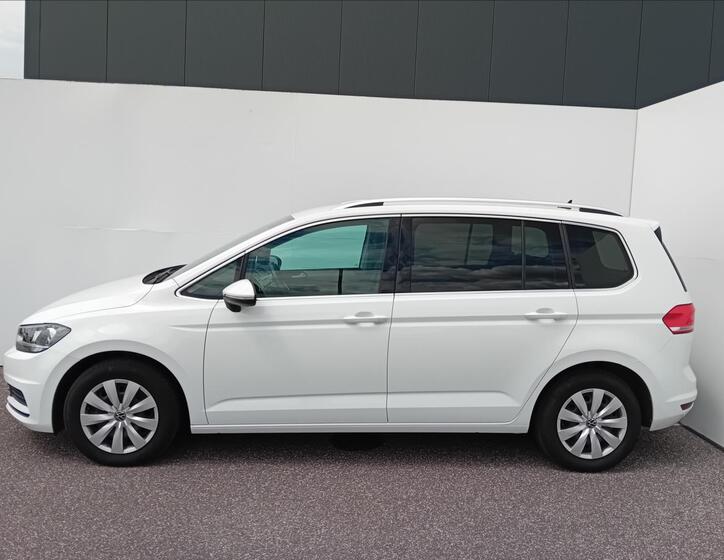 Volkswagen Touran 10