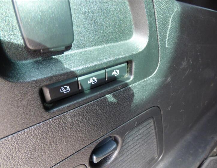 Ford S-MAX 51