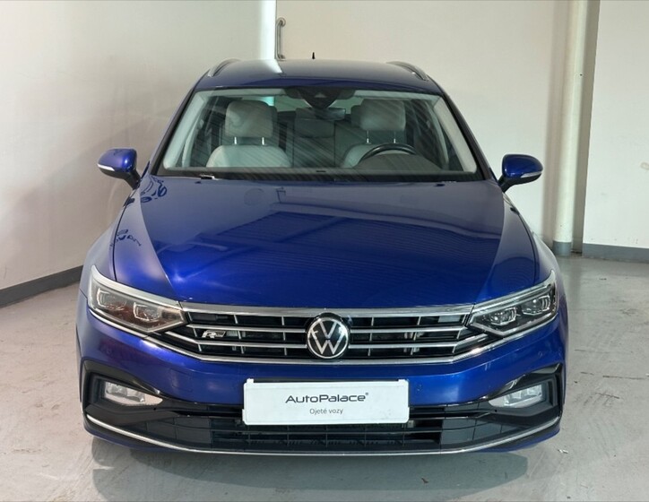 Volkswagen Passat 2