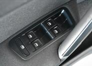 Volkswagen Golf 24