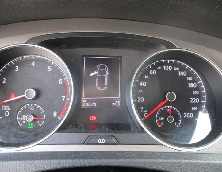 Volkswagen Golf 15