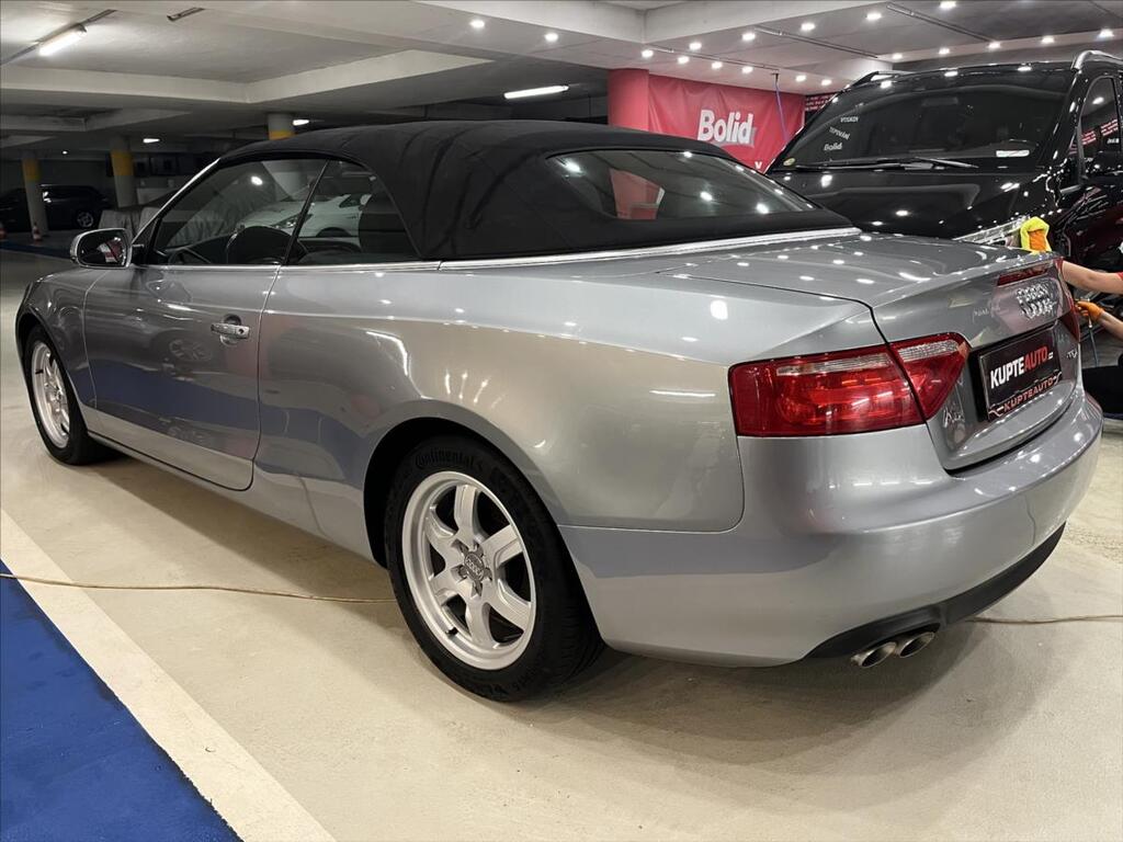 Audi A5 3