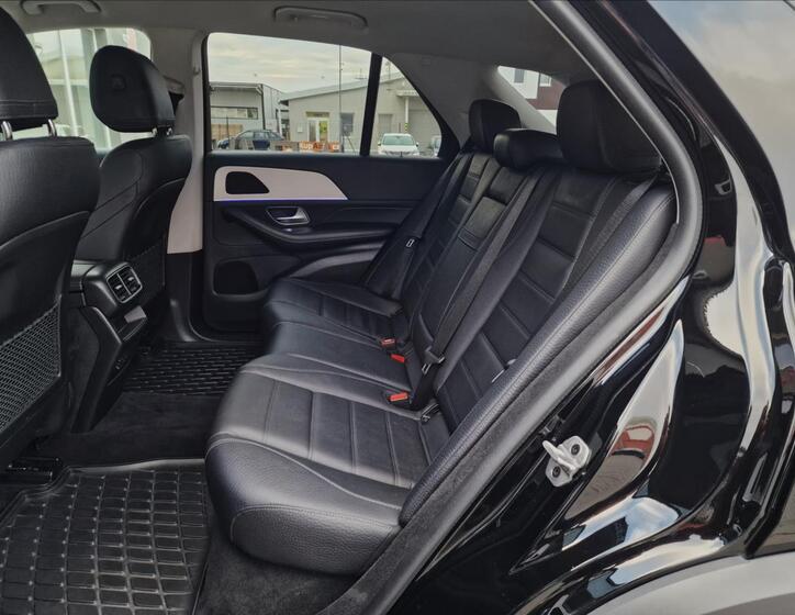 Mercedes-Benz GLE 17