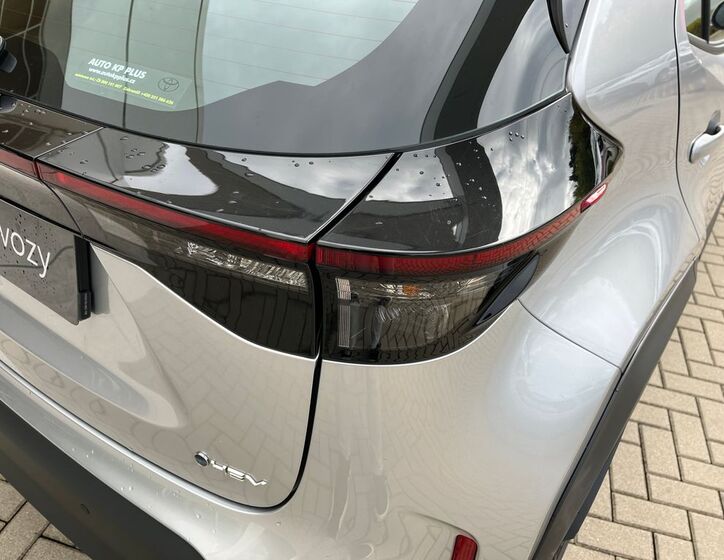 Toyota Yaris Cross 11