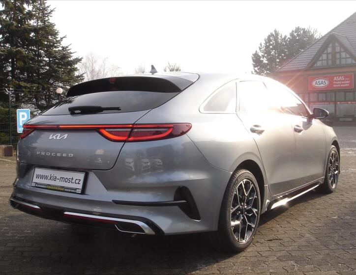 KIA ProCeed 10