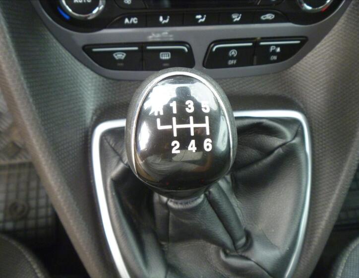 Ford Tourneo Connect 24