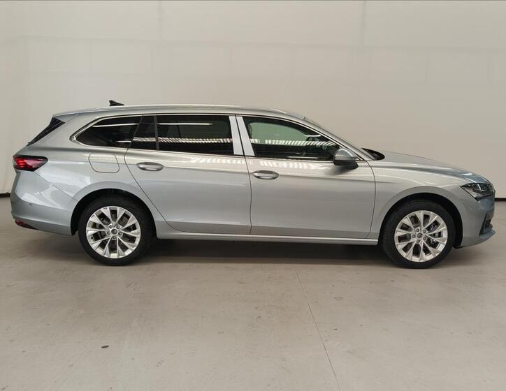 Škoda Superb 2