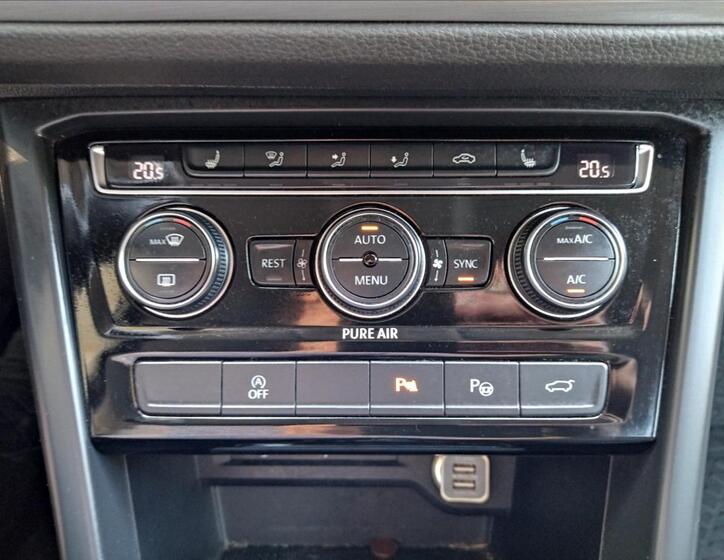 Volkswagen Touran 14
