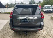 Toyota Land Cruiser 5