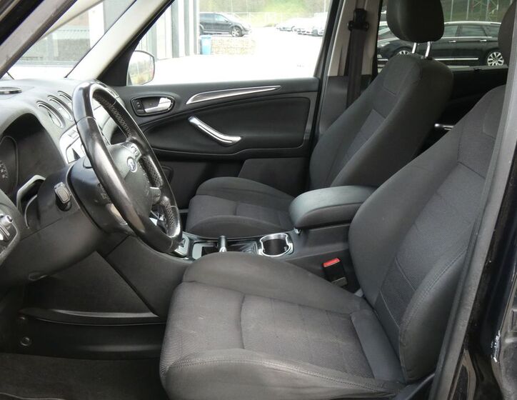 Ford Galaxy 20