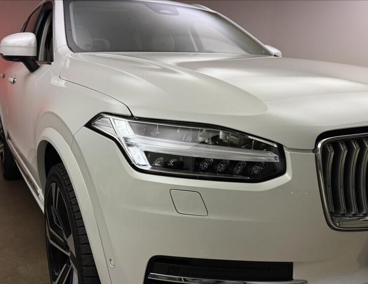 Volvo XC90 45