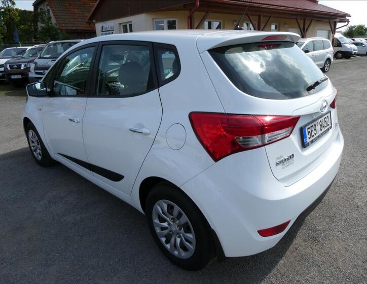 Hyundai ix20 7
