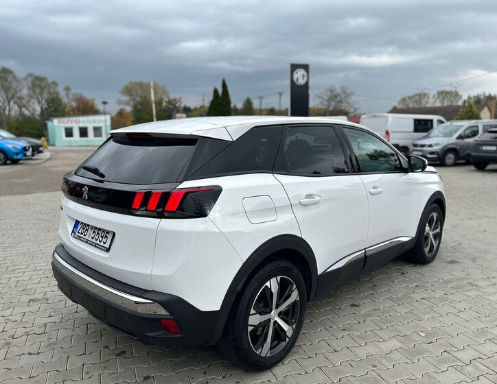 Peugeot 3008 4