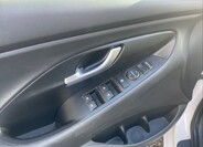 Hyundai i30 11