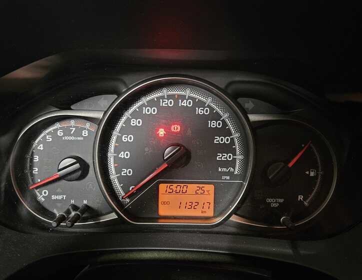 Toyota Yaris 11