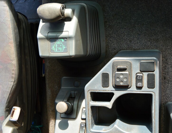 Mercedes-Benz Ostatní 12