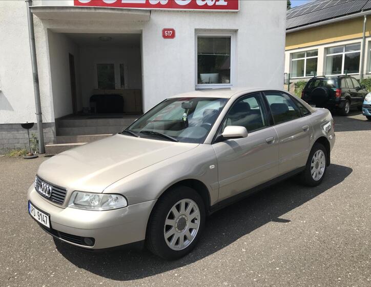 Audi A4 3