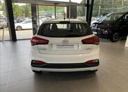 Hyundai i20 6