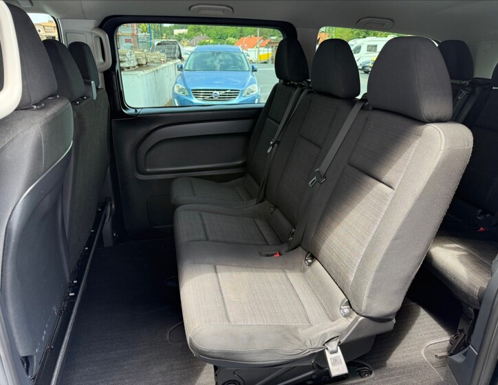 Mercedes-Benz Vito 18