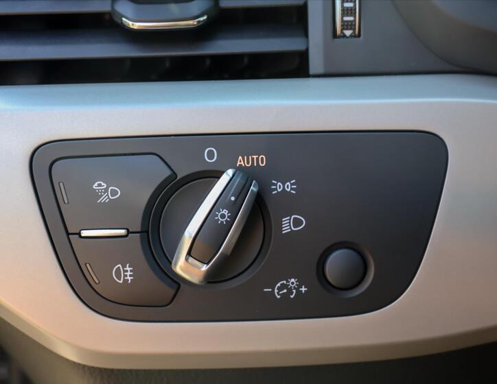 Audi A4 17