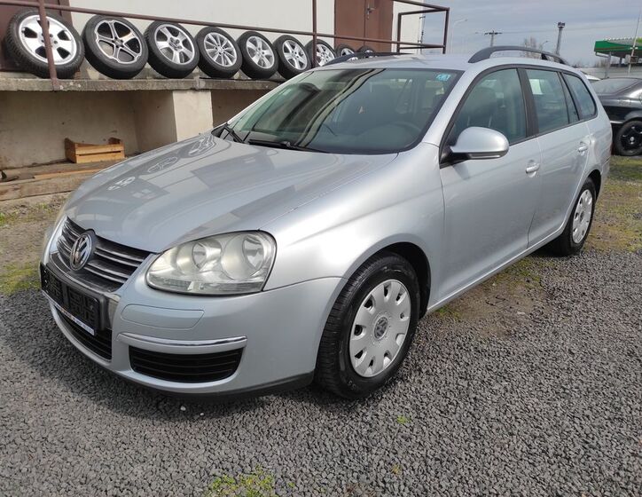 Volkswagen Golf 1