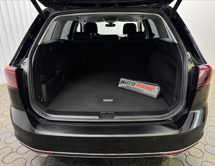 Volkswagen Passat 36