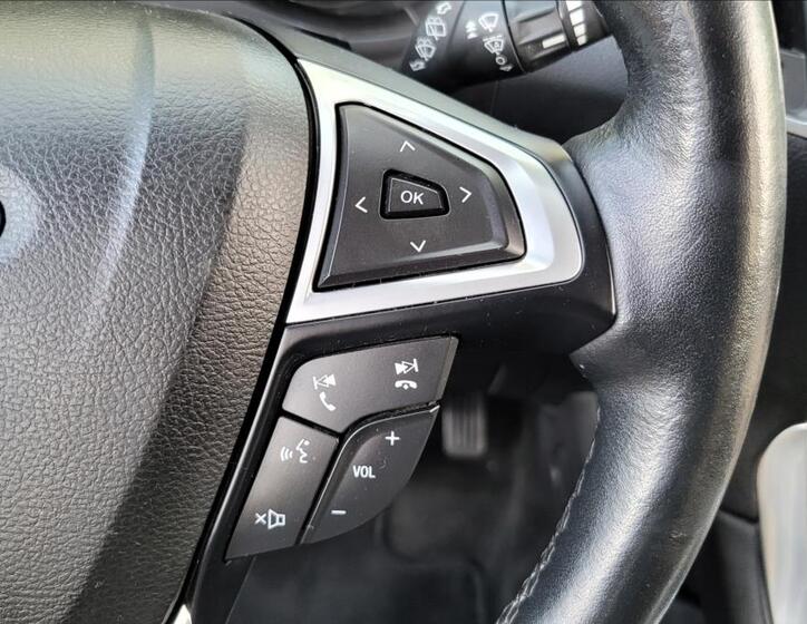 Ford Galaxy 24