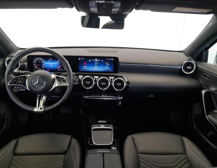 Mercedes-Benz Třídy A 11