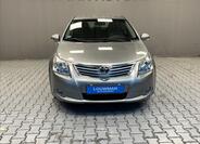 Toyota Avensis 4