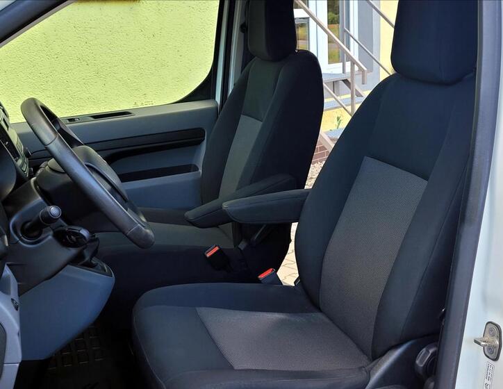 Citroën Jumpy 23