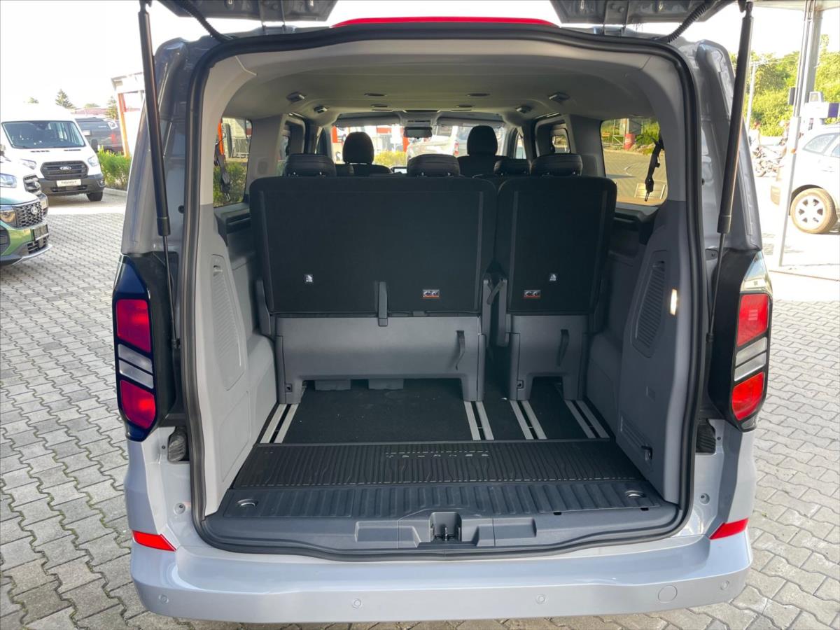 Ford Tourneo Custom