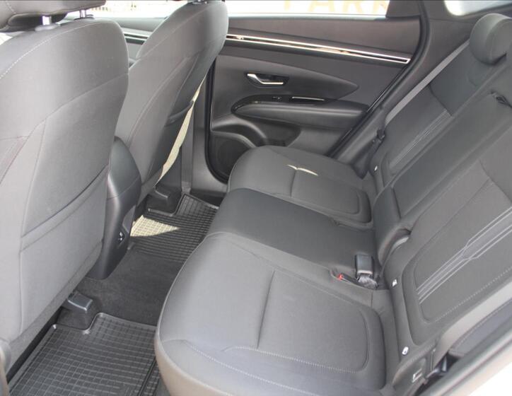 Hyundai Tucson 10