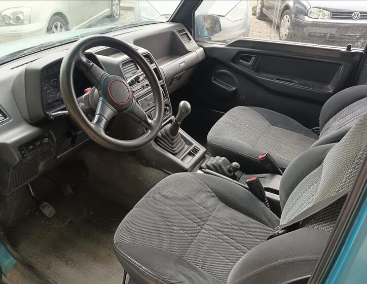 Suzuki Vitara 15