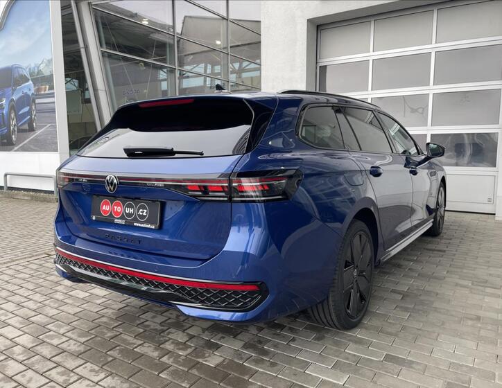 Volkswagen Passat 10
