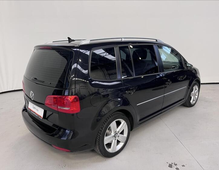 Volkswagen Touran 2