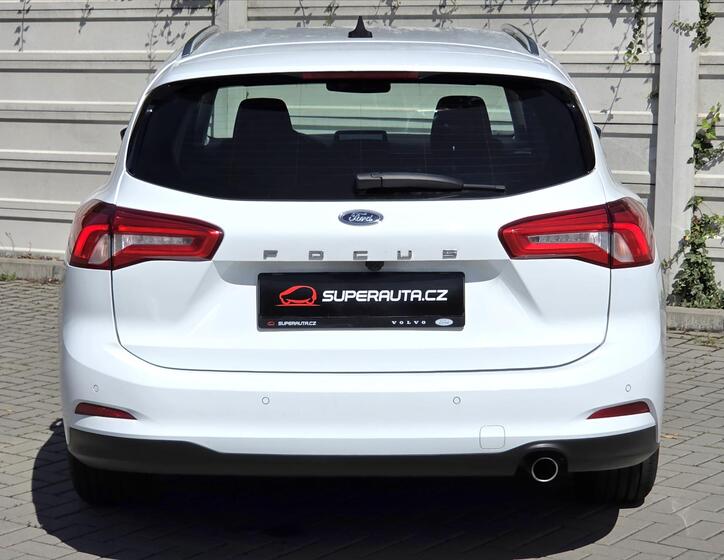 Ford Focus 5