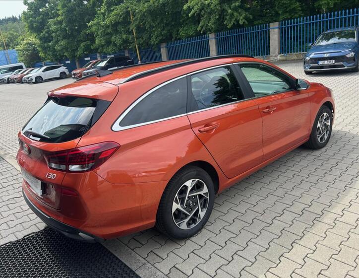 Hyundai i30 5