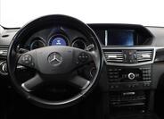 Mercedes-Benz Třídy E 27