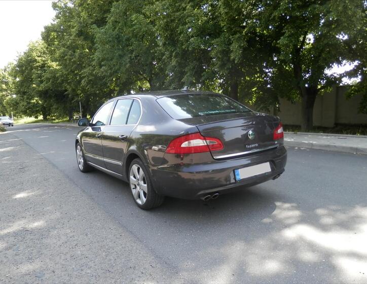 Škoda Superb 6