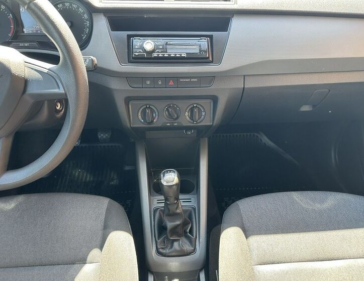 Škoda Fabia 12