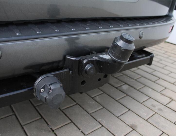 Ford Tourneo Custom 15