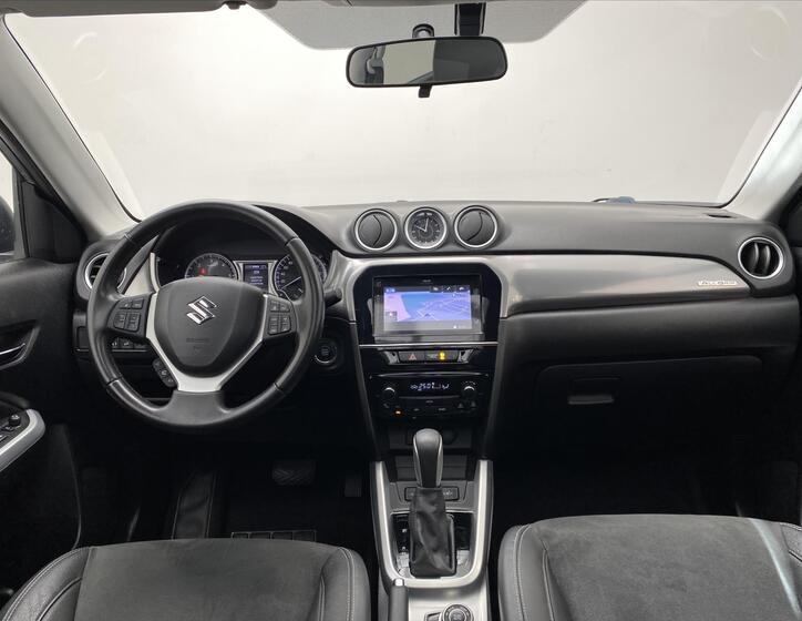 Suzuki Vitara 9