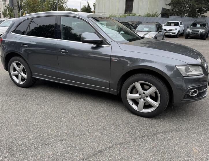 Audi Q5 13