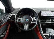 BMW Řada 8 13