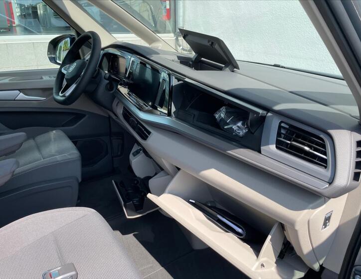 Volkswagen Multivan 19