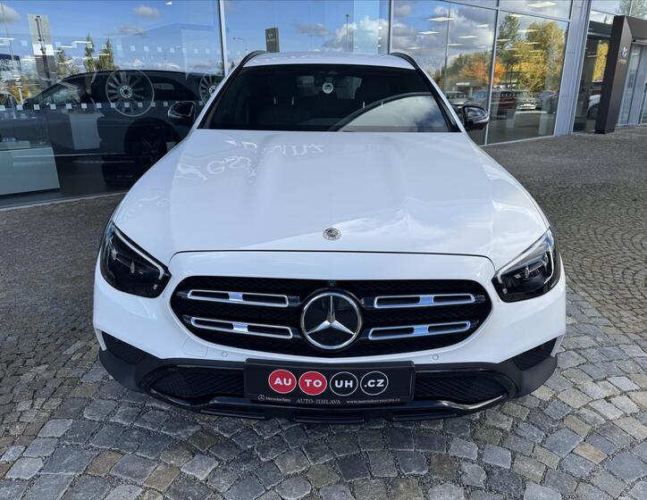 Mercedes-Benz Třídy E 2