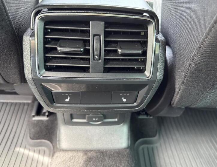 Škoda Karoq 10