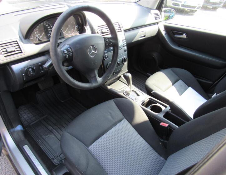 Mercedes-Benz Třídy A 9