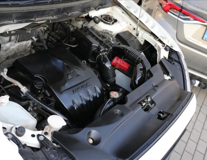 Mitsubishi ASX 32